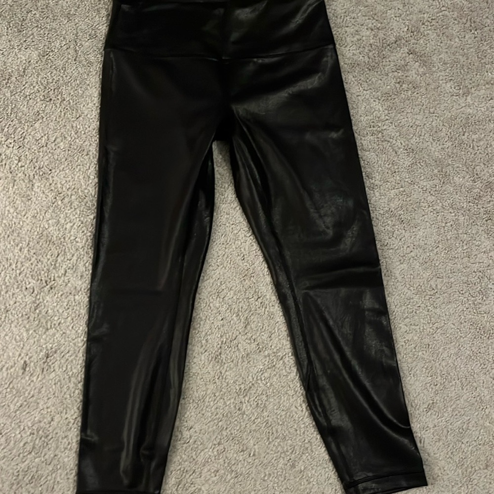 Lululemon Wunder Train 25”